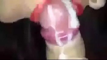 play Filme xnxx cu femei agatate pe public si sunt dezbracate si futute cand doarme