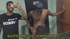 play فندق نو ريو دي جانيرو إيه جوردينها جوستوسا مورانجو آر جي إي رومينهورج ماتاندو إيه ساودادي كوم أوم ديك إنورم إي أوم كوزو جيغانتي